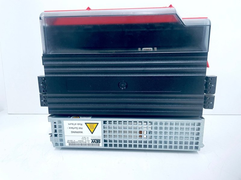 SEW Eurodrive MDX61B0011-5A3-4-00 Movidrive Umrichter mit BW090-P52B