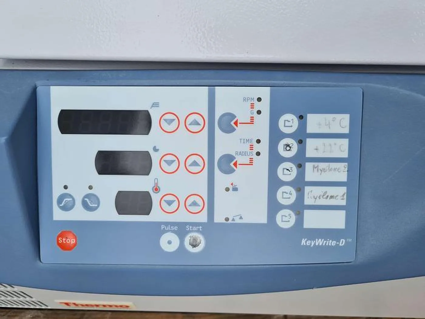 Thermo Electron Corporation CR 4i Refrigerated Centrifuge - 5