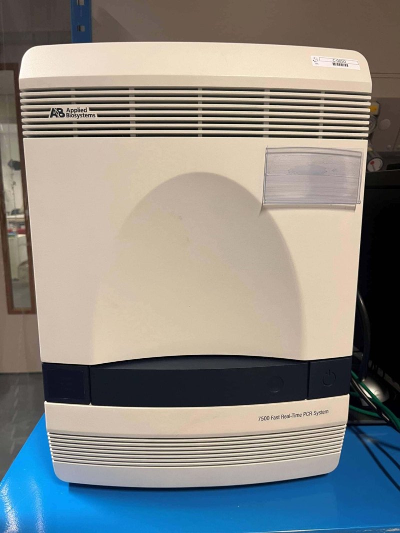 Applied Biosystems ABI 7500 Fast Real-Time PCR Systeem