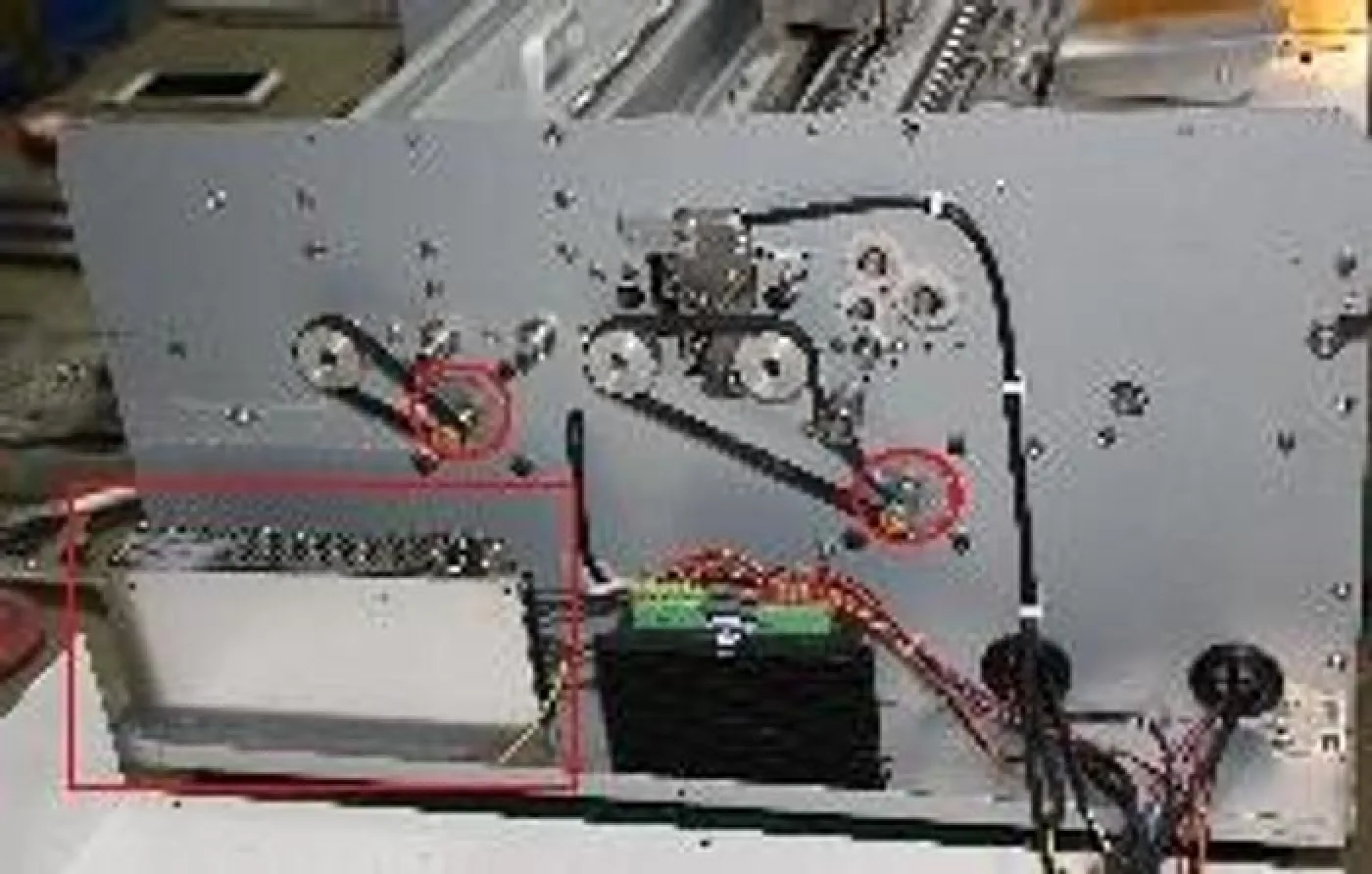 MÁQUINA AUTOMÁTICA DE CORTE DE TARJETAS JDSCARDX2102F - 3