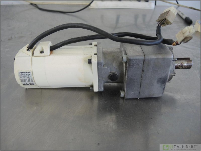 2010 PANASONIC MSMA042A1E + VRKF AI2161