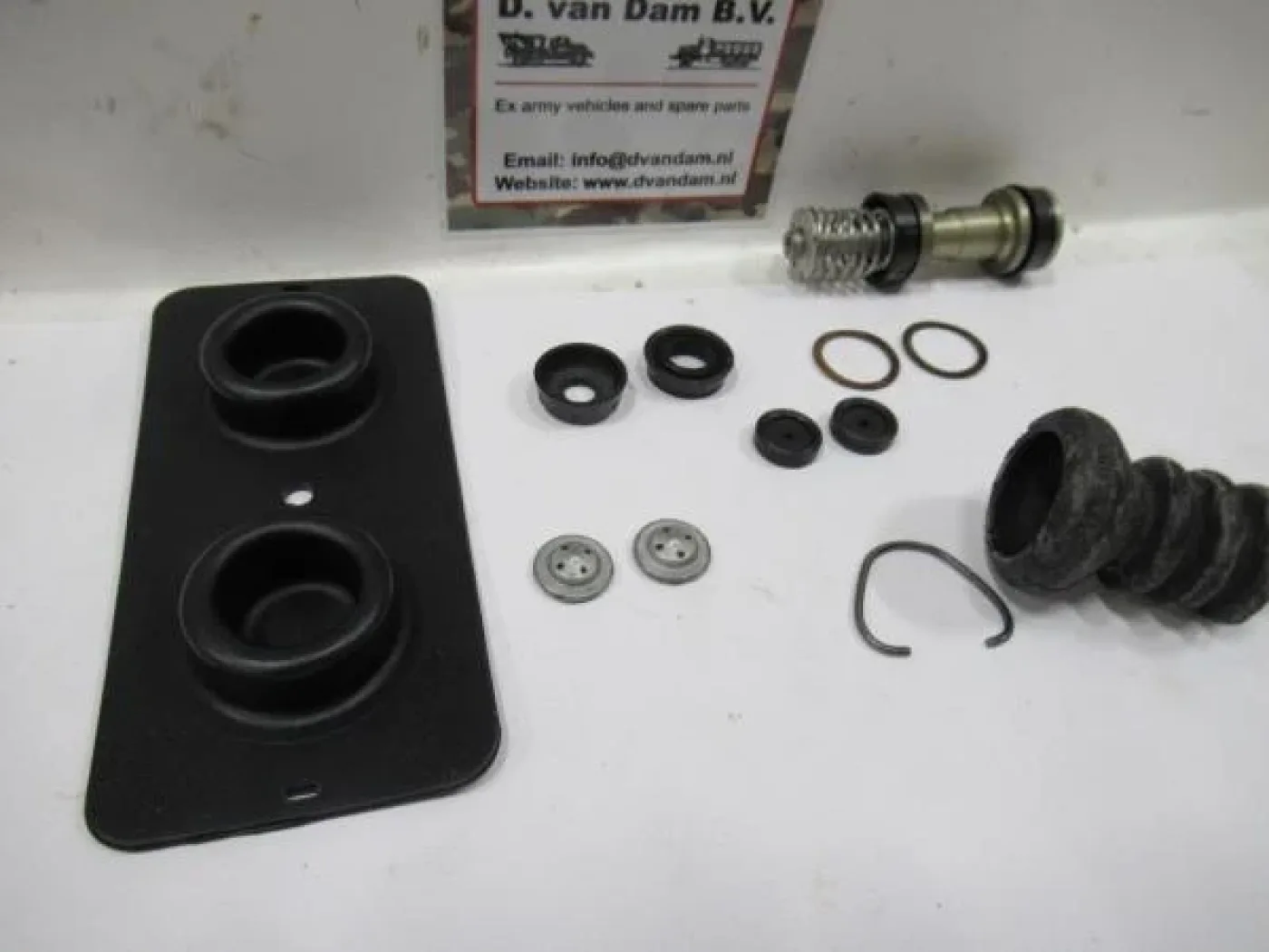 Reparatieset Hoofdremcilinder CJ jeep + IHC schout car - 3