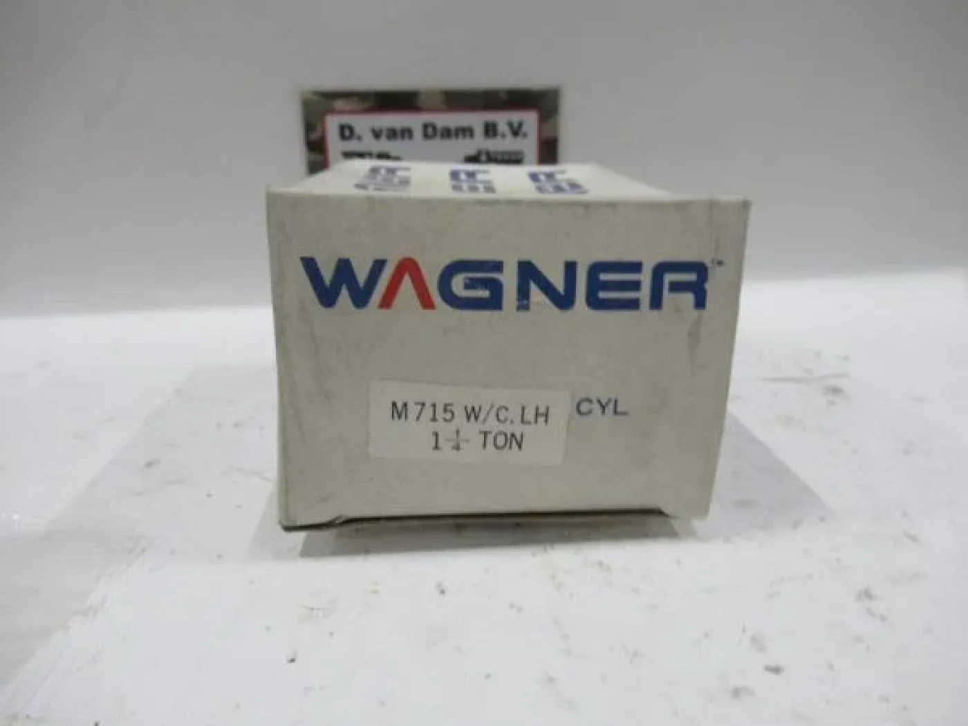 Wielremcilinder links, Kaiser jeep M715 - 7