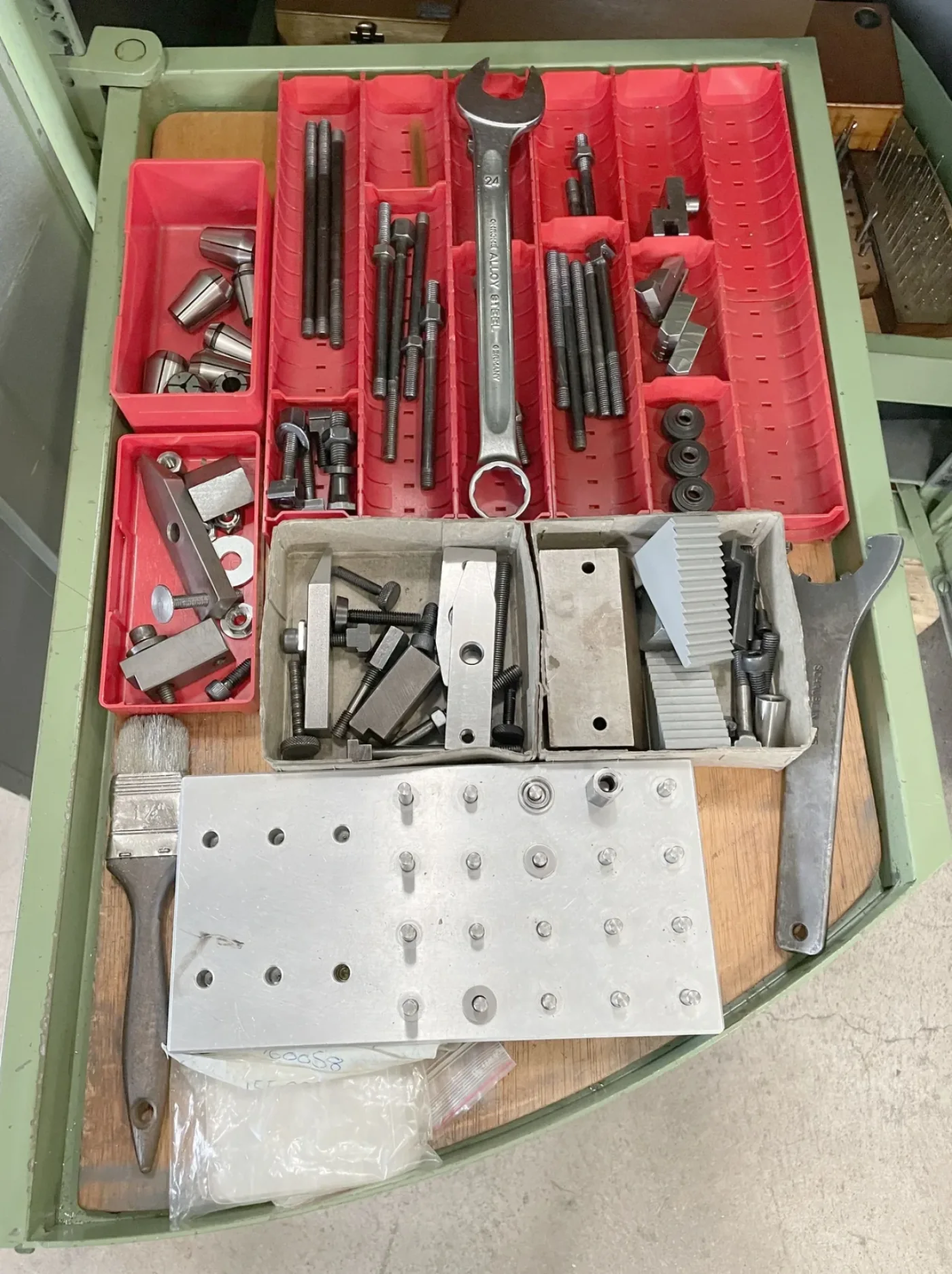 021942 - HAUSER 3 BA - 8