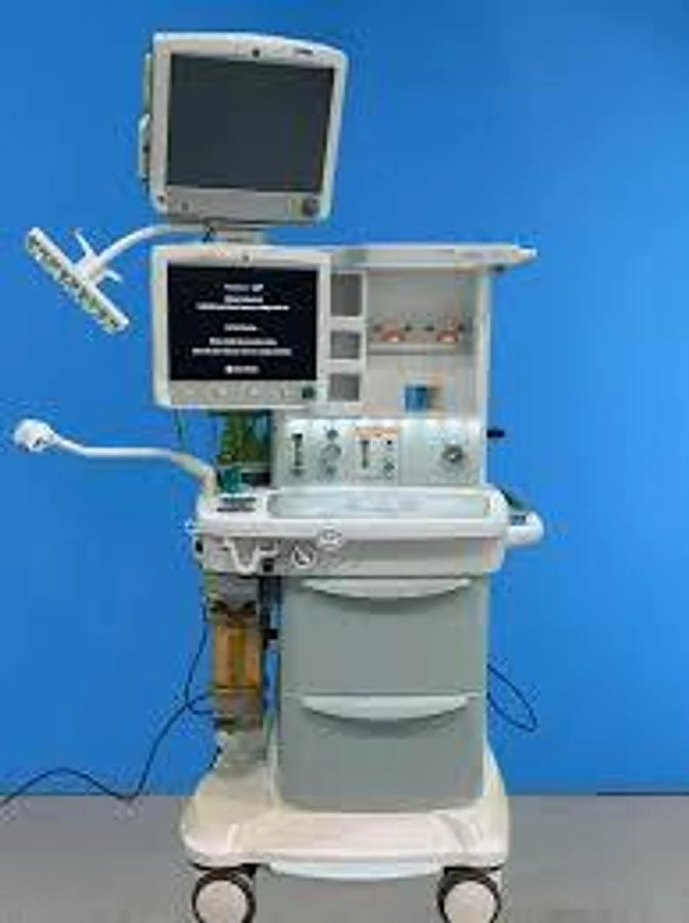 GE Avance CS2 - 1
