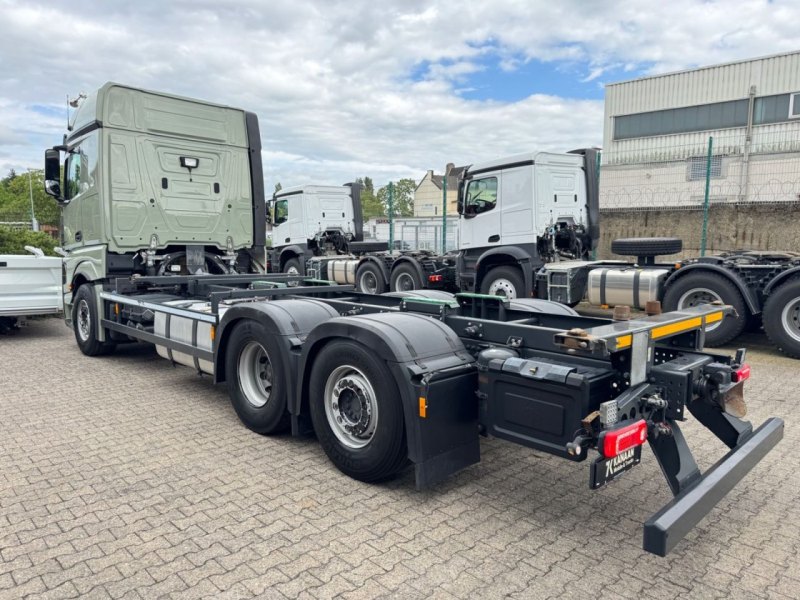 Mercedes-Benz 2553 Actros 5 L Öl-Retarder 2548 45 58 Lenkachse