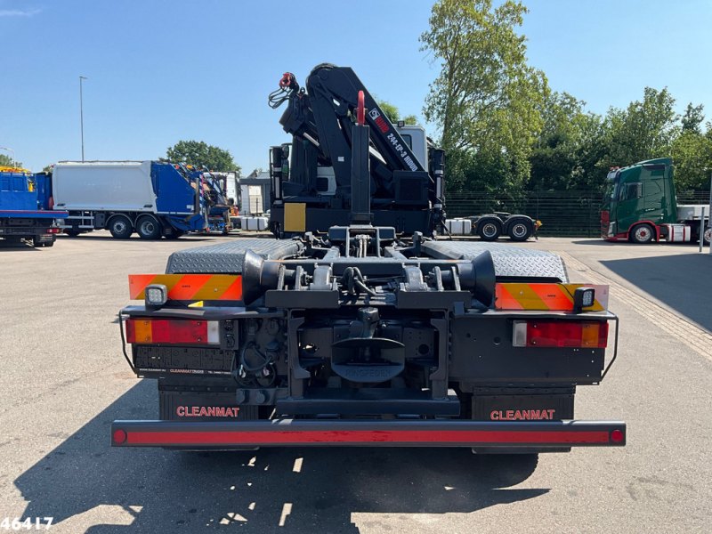 Iveco Trakker AD260T36 6x4 Hiab 24 Tonmeter laadkraan