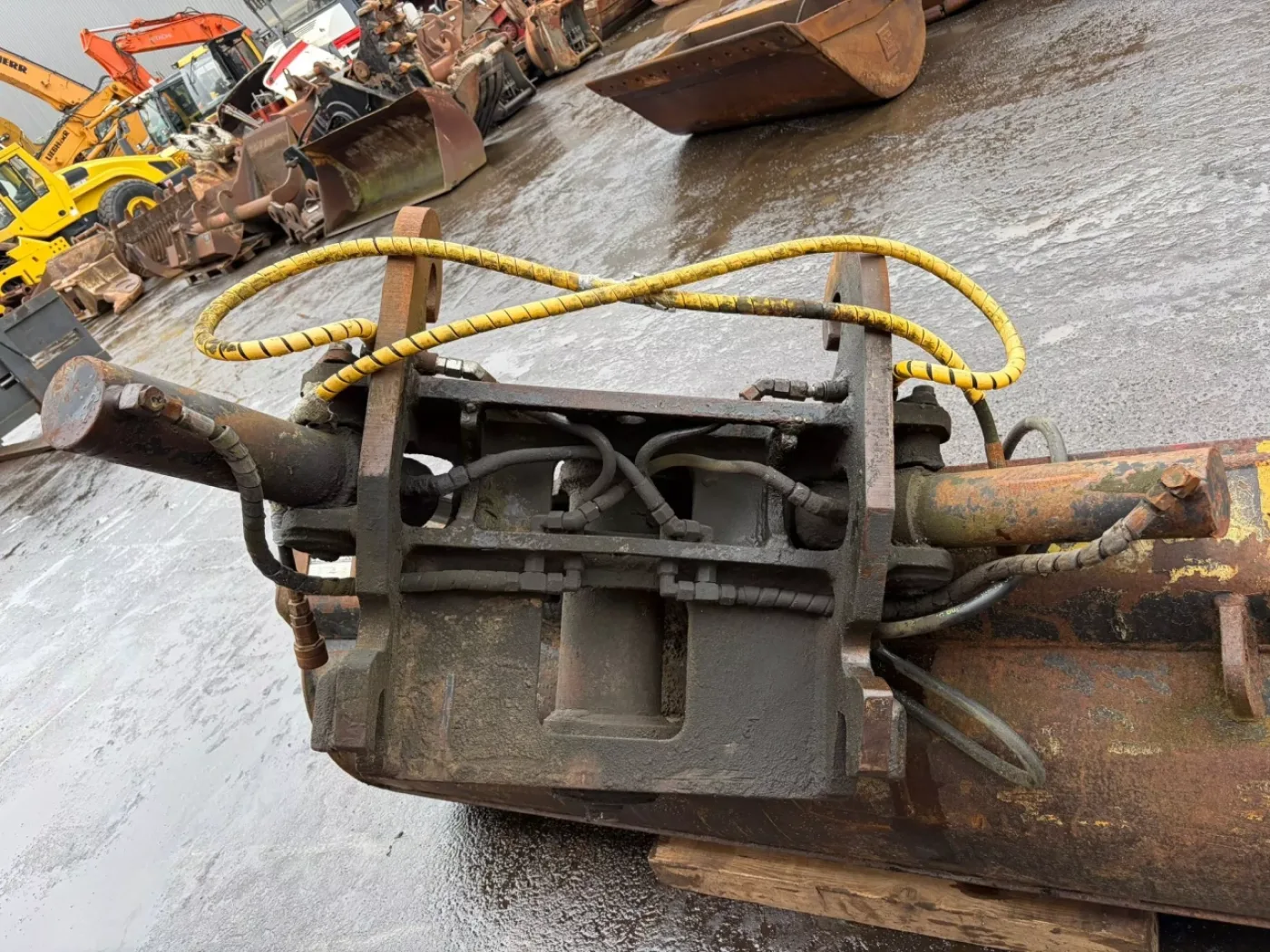 Verachtert tilting bucket CW40 - 5