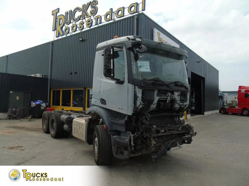 Mercedes-Benz Arocs 2640 + 6x4 + functional / engine good + EURO 6 + Drivabale
