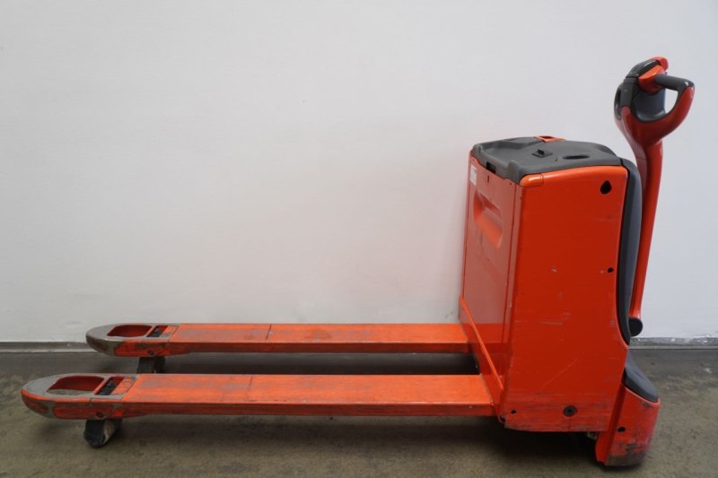 Niederhubwagen Linde T 18 1152 (2021)
