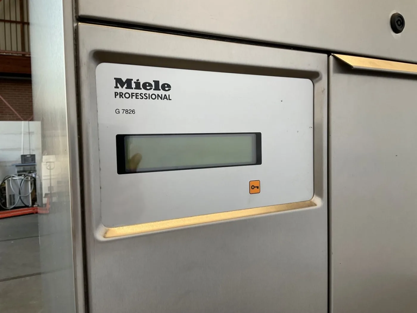 Miele G7826 Lab dish disinfection washmachine - Miscellaneous - 1