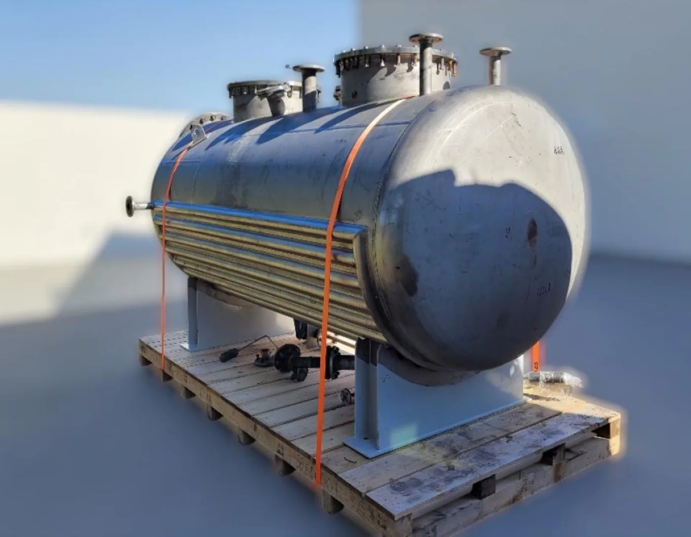 Horizontal tank - 1