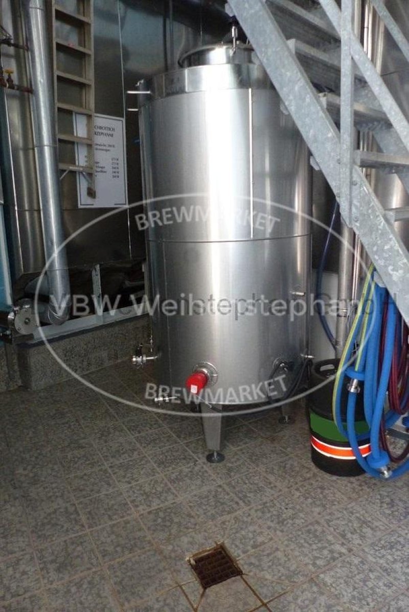 Sour wort tank
