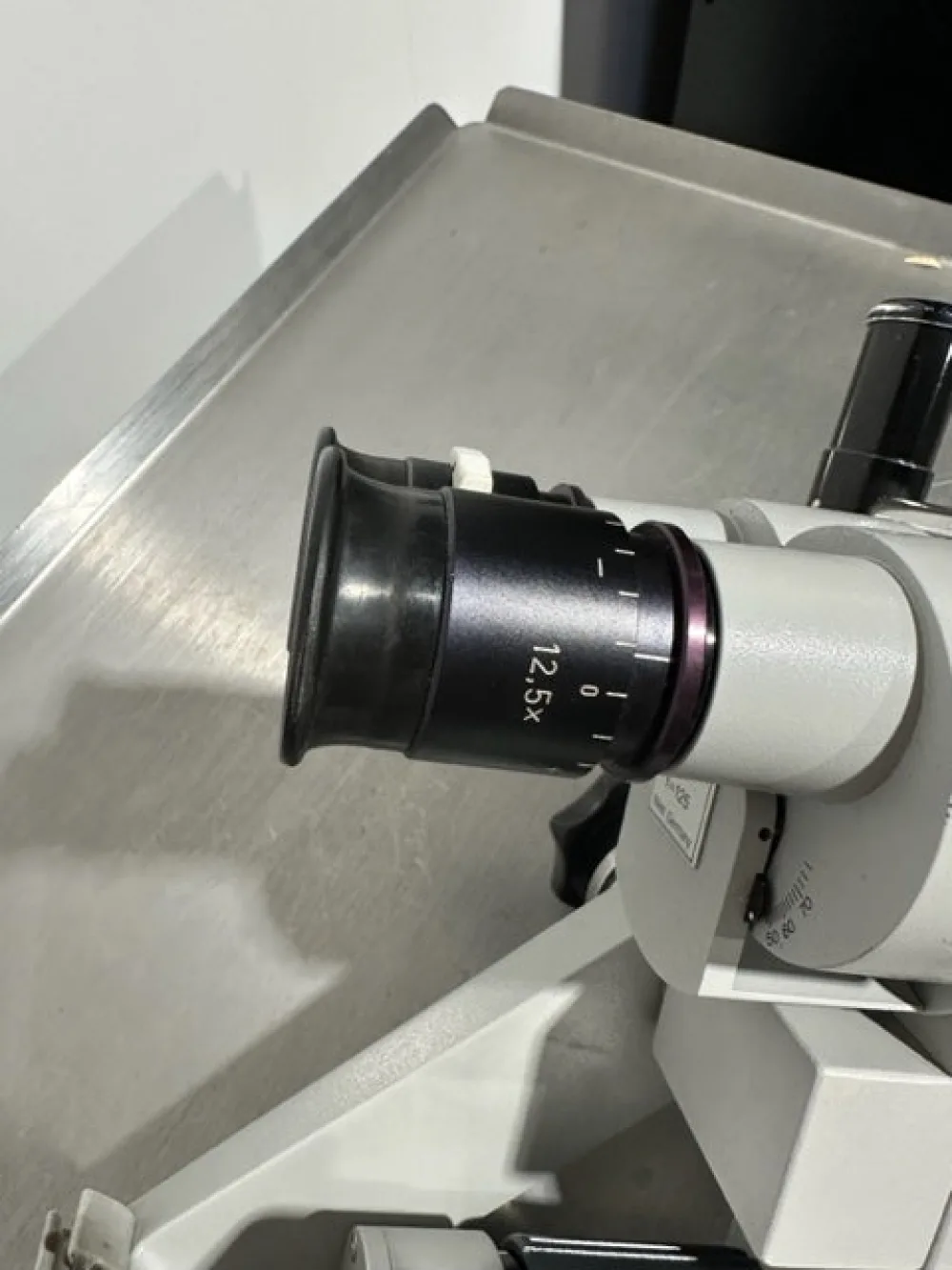 Zeiss OPMI-9 OP-Mikroskop