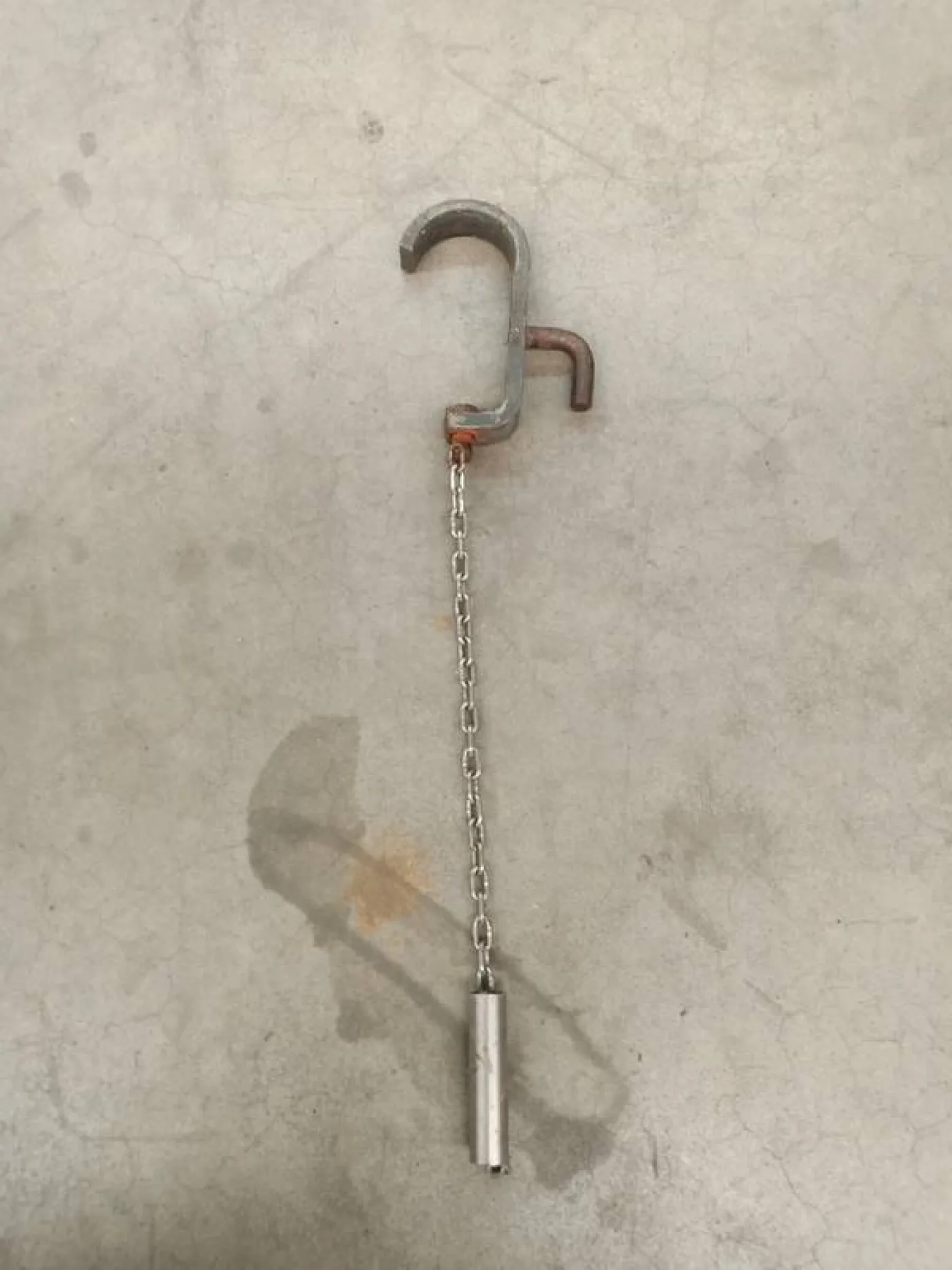 Bleeding hooks slide - 1