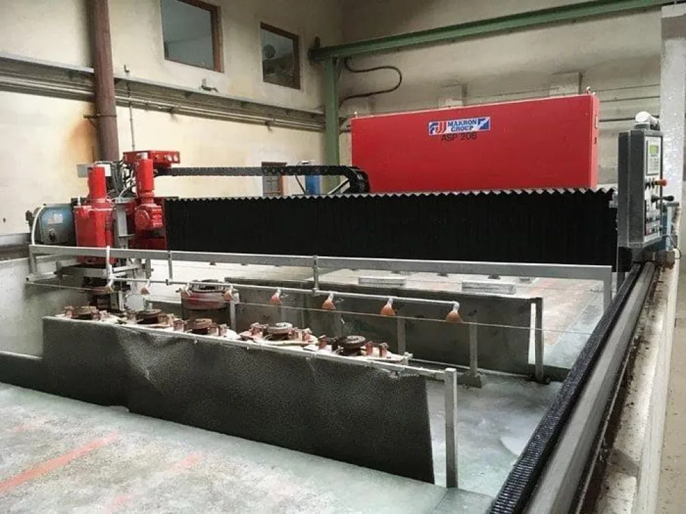 1996 Fickert & Winterling ASP206-