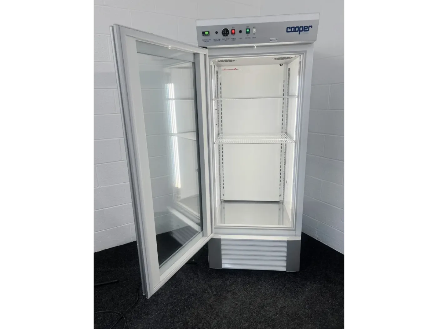 Cooper CRT-TCC Temperature Control Cabinet - 4