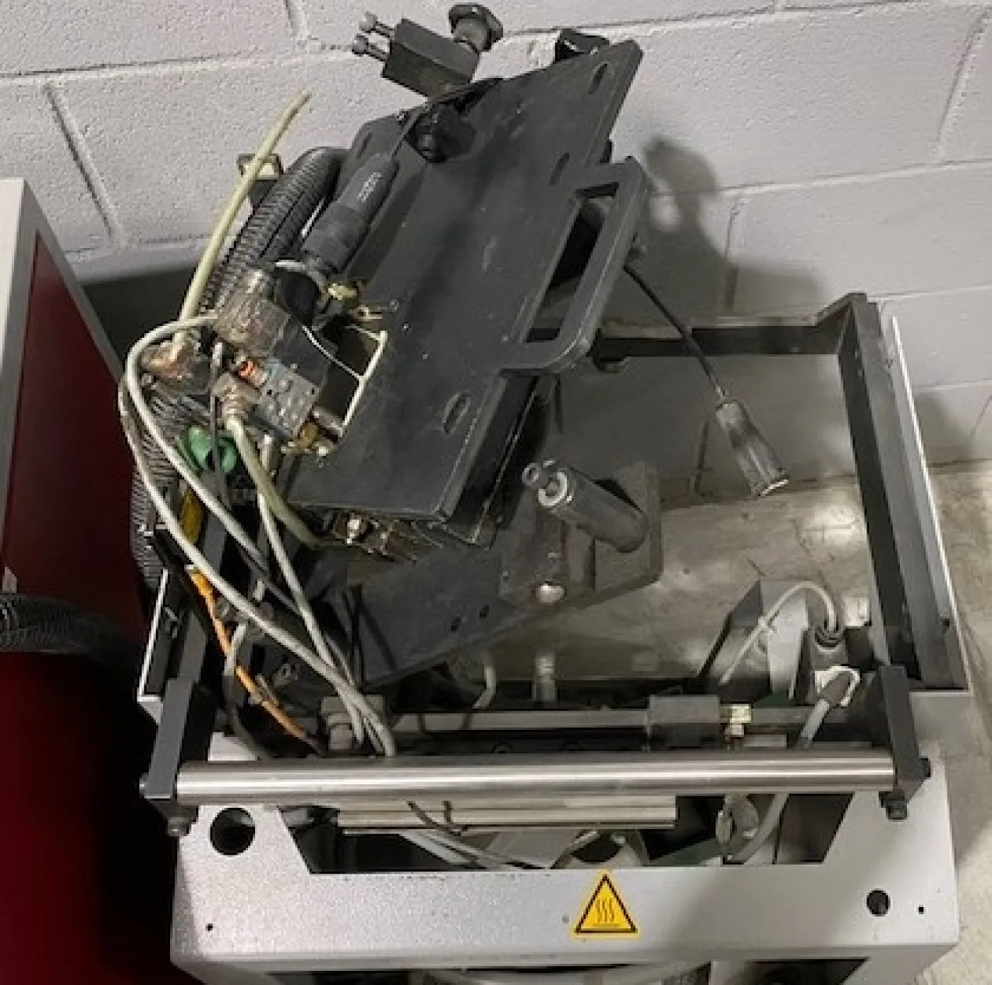 Robatech PUR premelter - 3