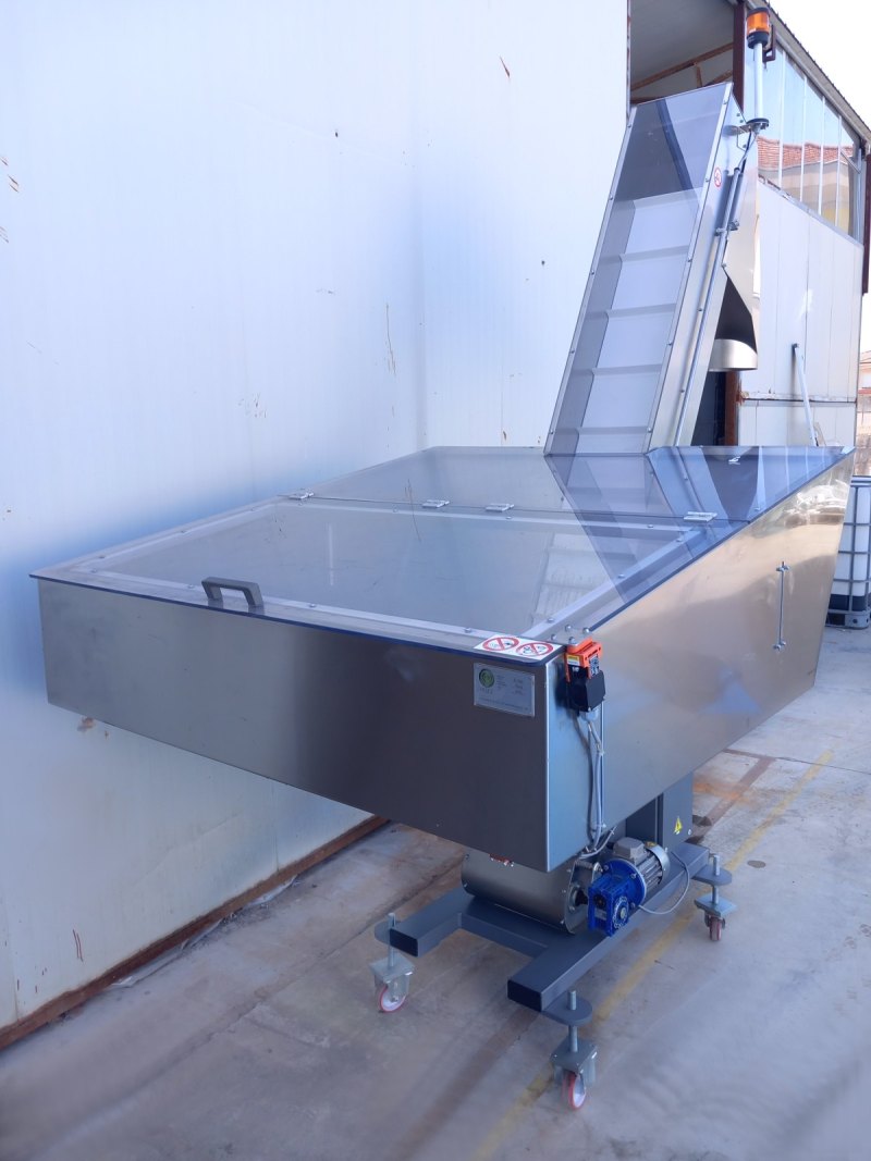 ELEVATORE A TRAMOGGIA – PESCE – MOD. EL 1750