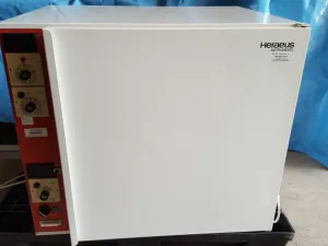 INCUBATORE – HARAEUS – MOD. B5060