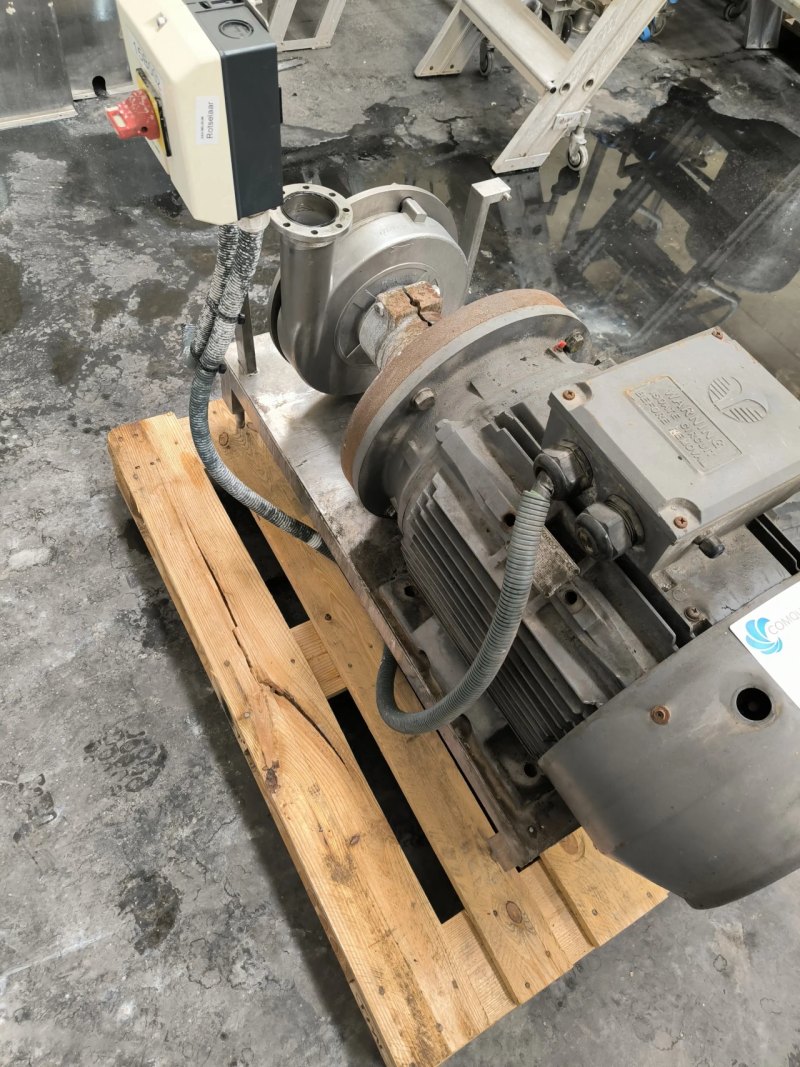 CENTRIFUGAL PUMP 30 KW