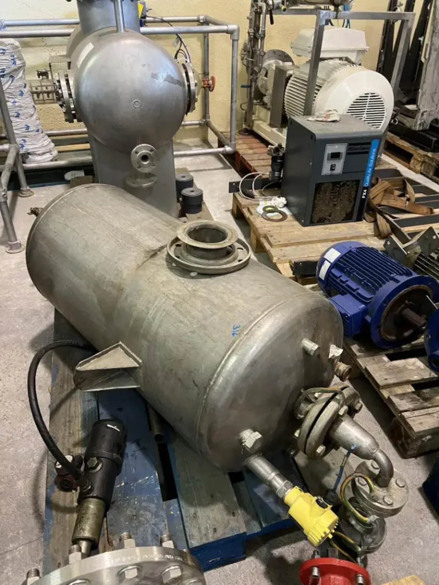 316 STAINLESS STEEL TANK - 4