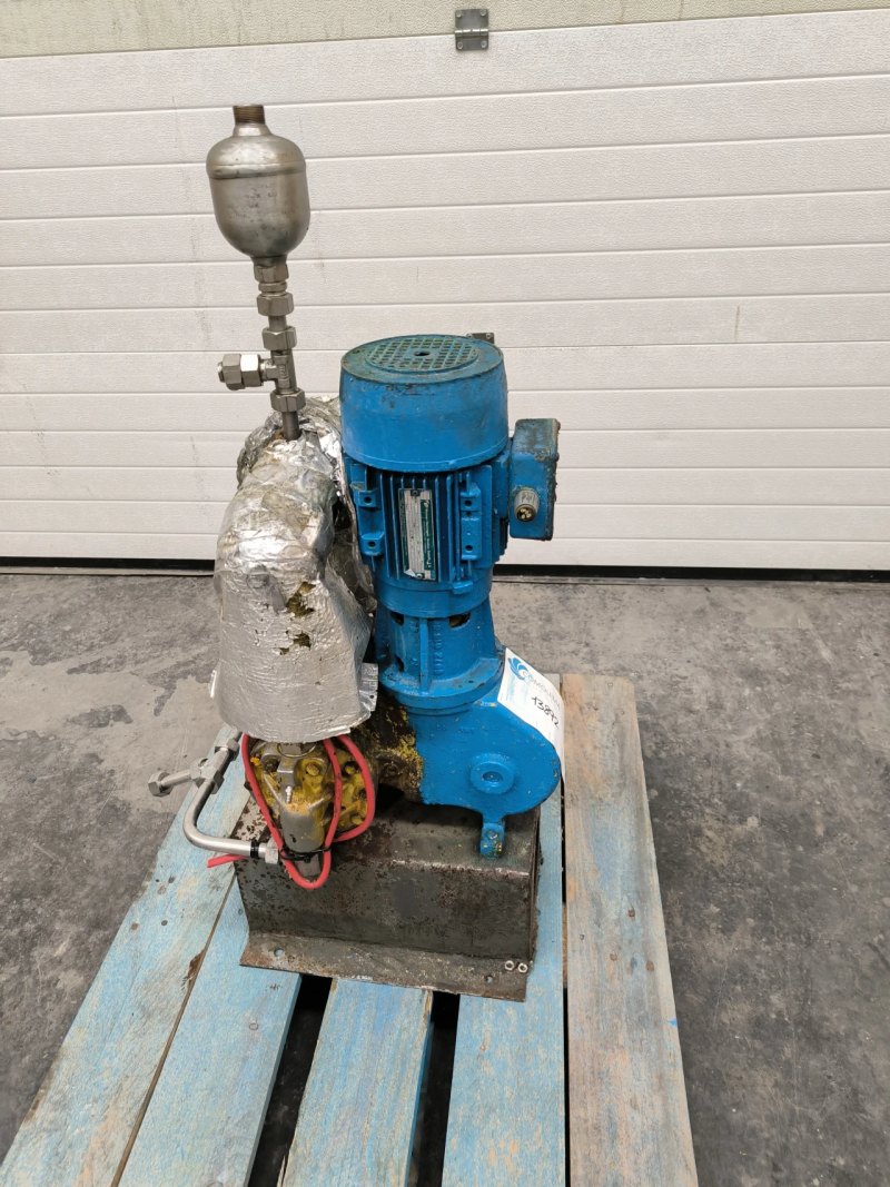 DOSING PUMP DOSAPRO MILTON ROY B.140