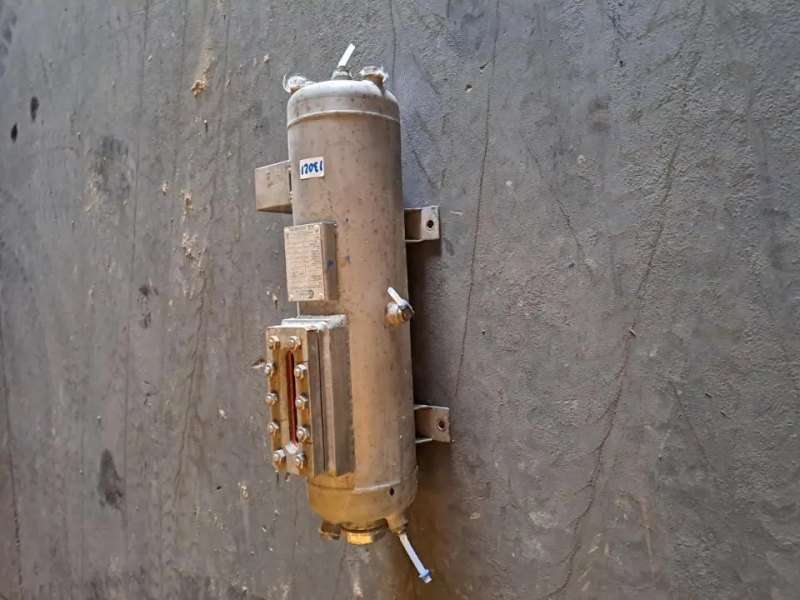BOILER TANK WITH INTERIOR STAINLESS STEEL COIL 10 LITERS 20 bar