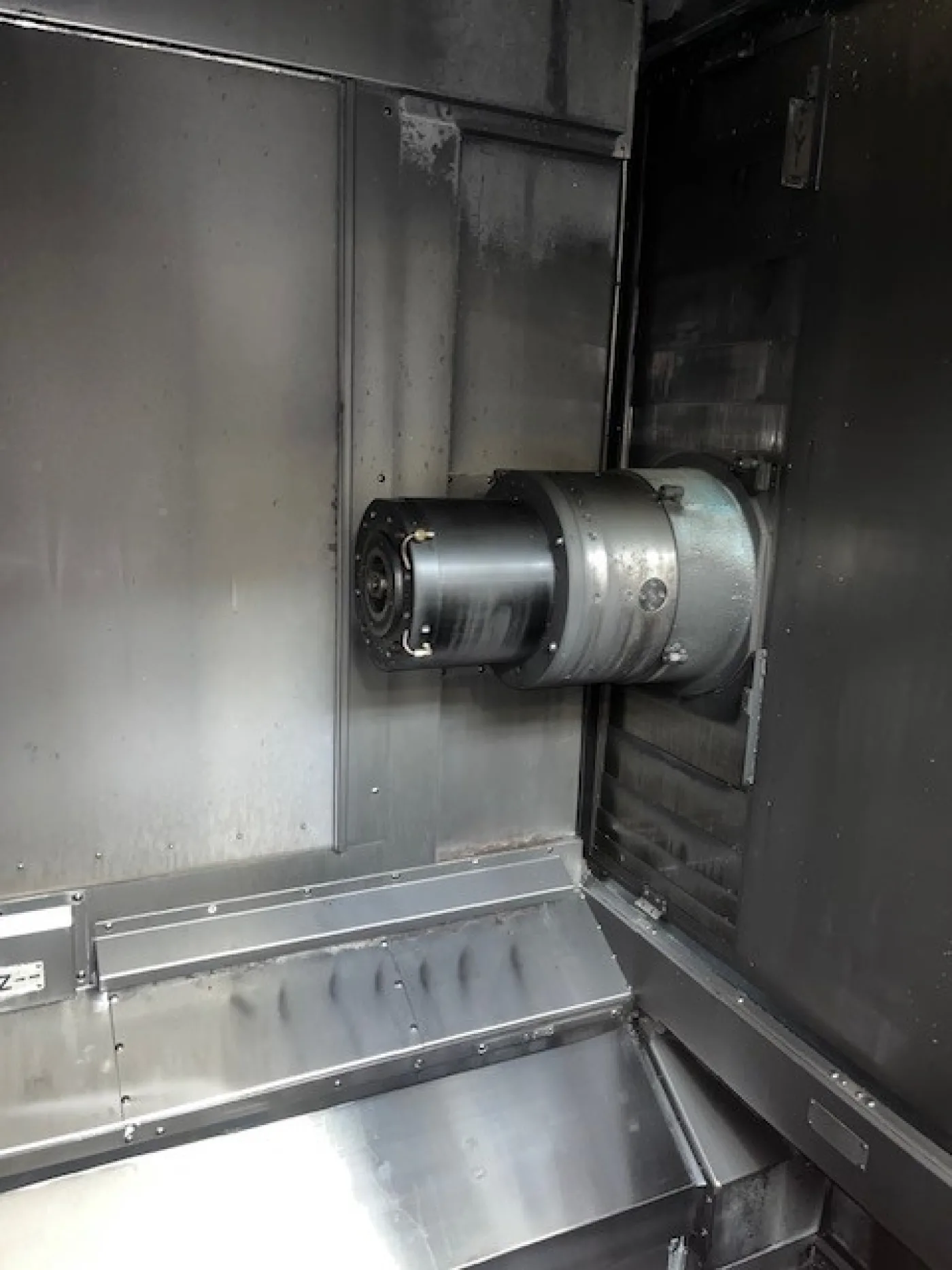 CNC Horizontal machining Center – MAKINO A81-A137 - 4