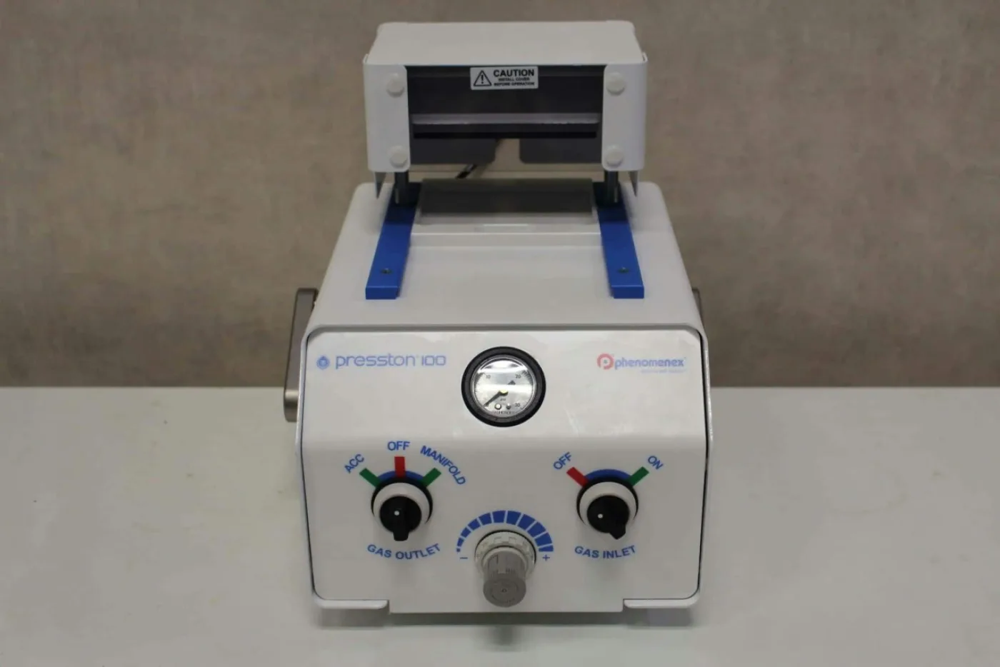 Phenomenex Presston 100 Positive Pressure Manifold - 1