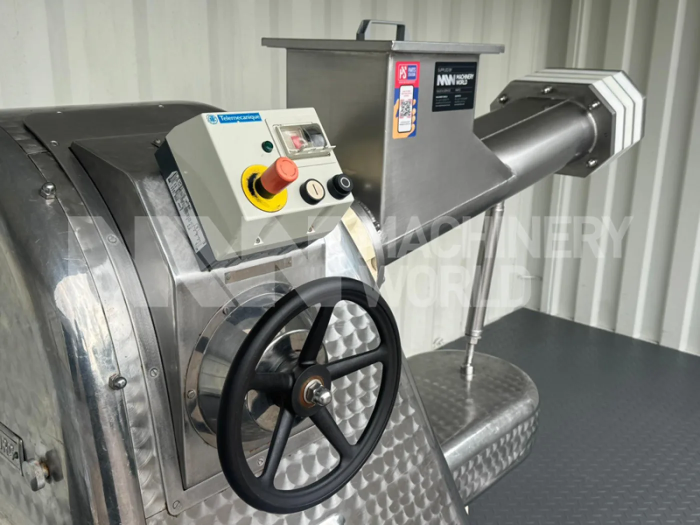 Simon Freres Butter Reworker Blender on Caster Wheels - 4