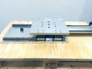 Tünkers Pneumatische Lineareinheit LE200-300 VRL SB T024