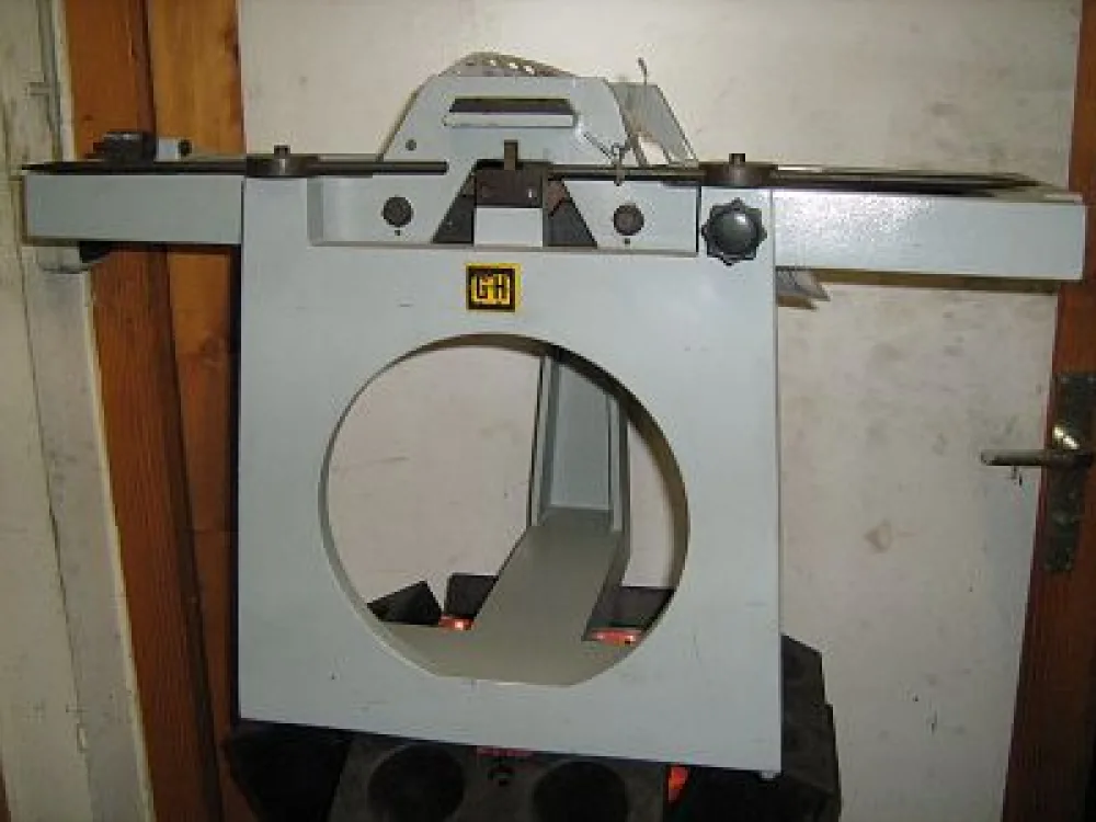 620 GEIBEL + HOTZ 2001
