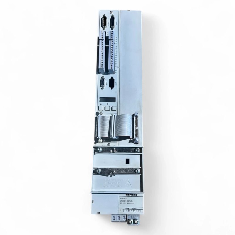 Siemens Simodrive LT-Modul INT. 80A 6SN1123-1AA00-0DA0 + Steuerungsmodul 6SN1122-0BA11-0AA1 z. B. IMA 810 V