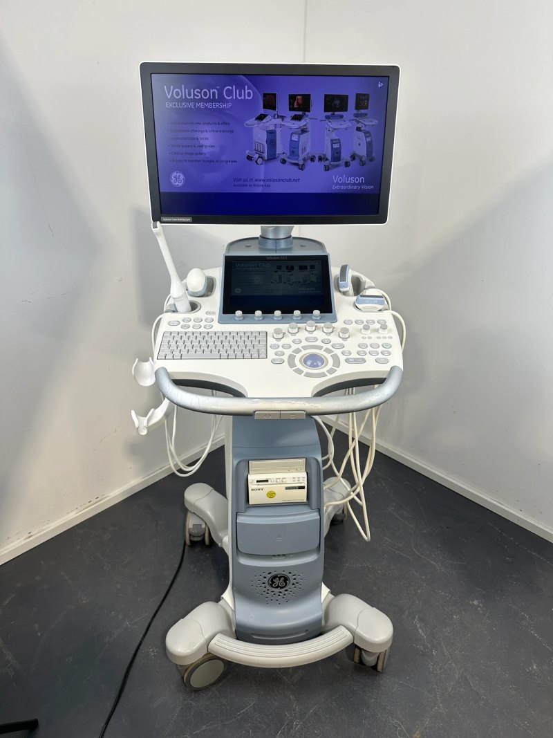 GE Voluson S10 BT16 Ultraschallgerät – Bj. 2016 – 4 Sonden ML6-15 / C1-5 / RAB6 / IC9 – 3D/4D
