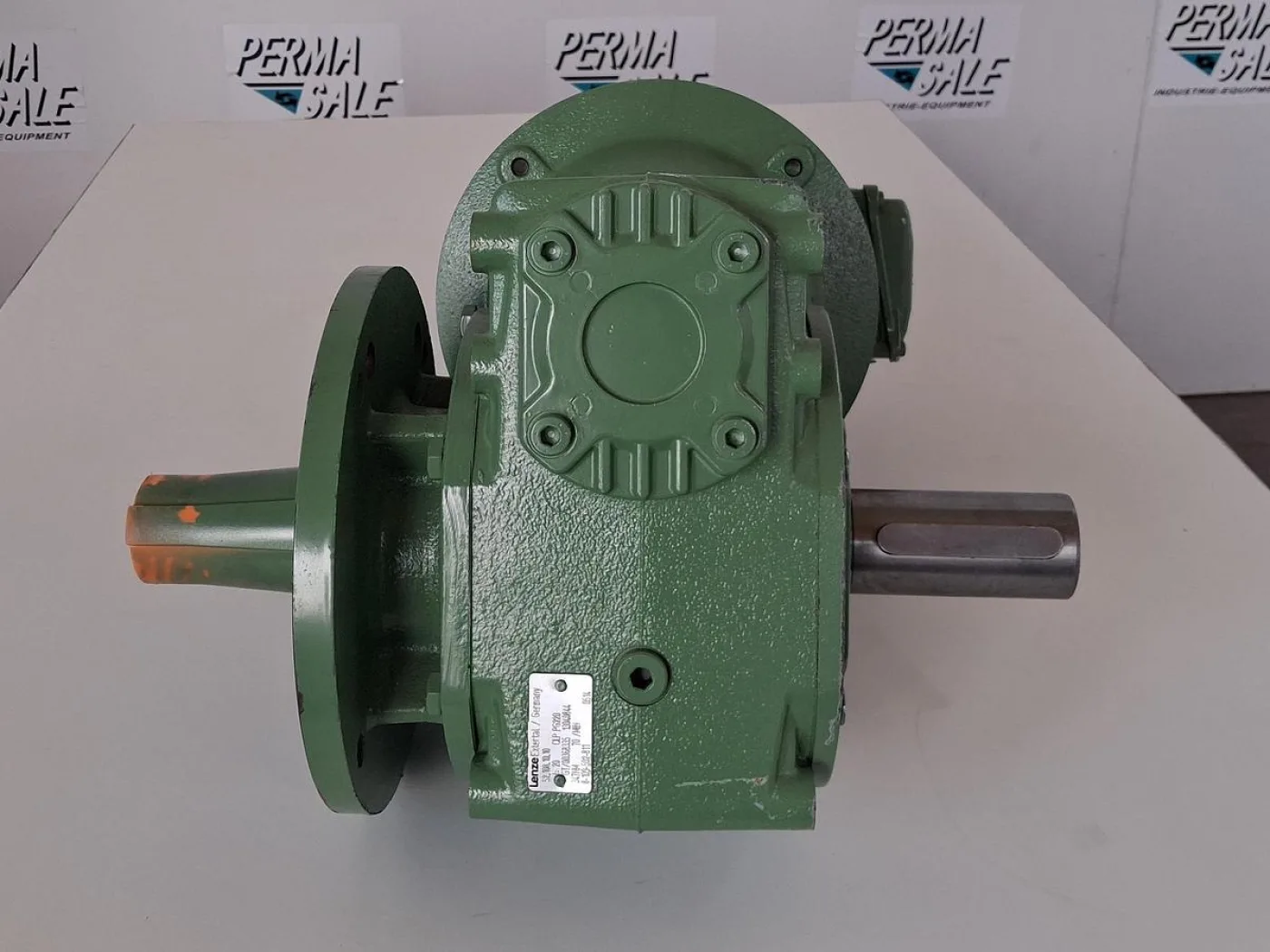 Lenze Gear Motor with Helical Bevel Gearbox - 3