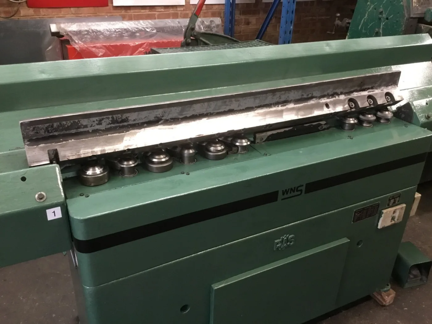 RAS 18swg (1.0mm) Ductseamer 22.82 - WNS - W. Neal Services Ltd - 5