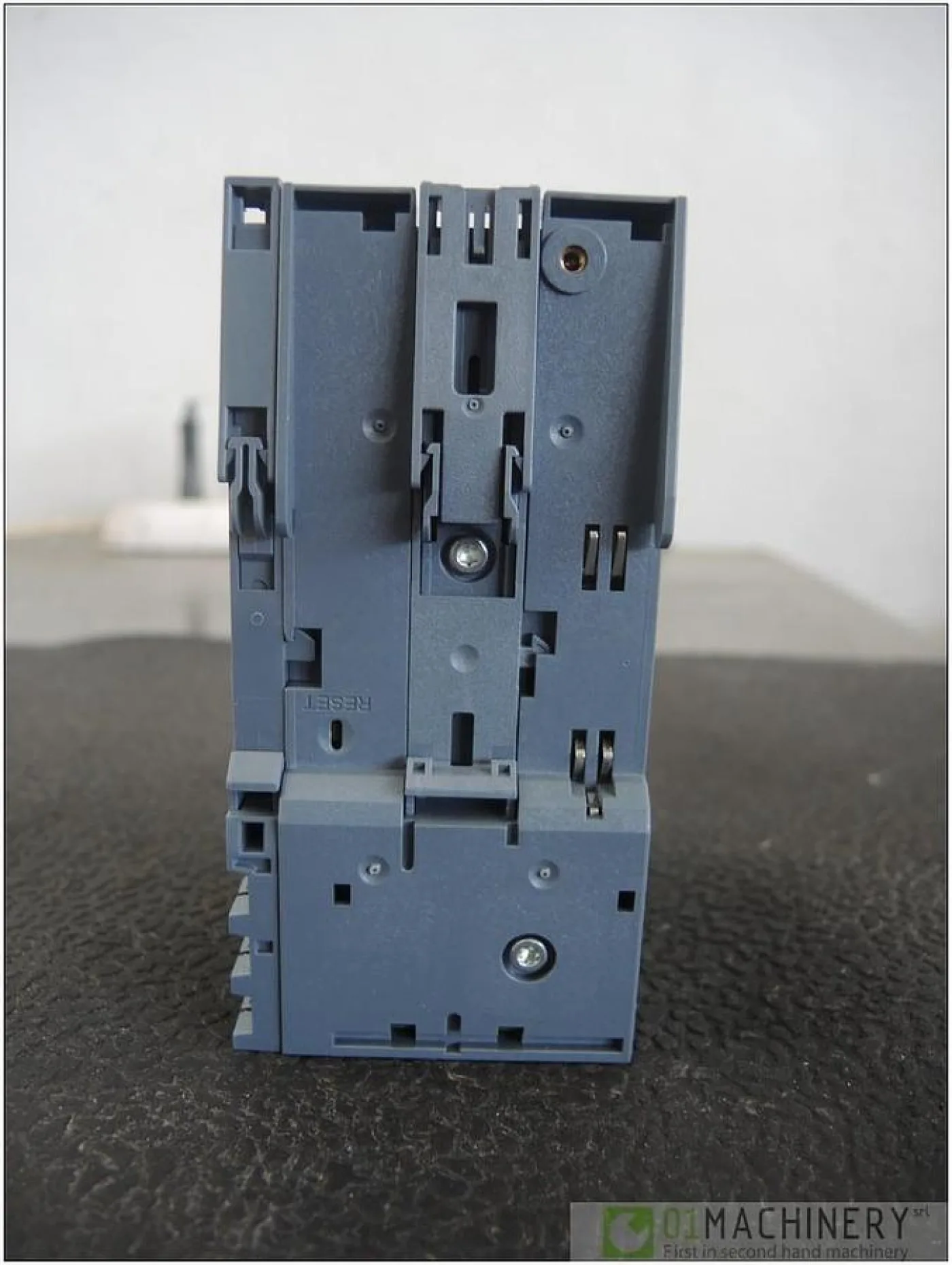 2015 SIEMENS IM155-6PN ST 6ES7155 AI2702 - 3