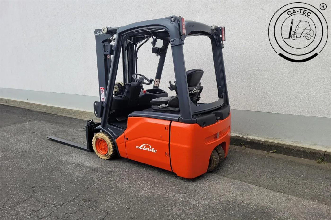 Linde E15 - 3