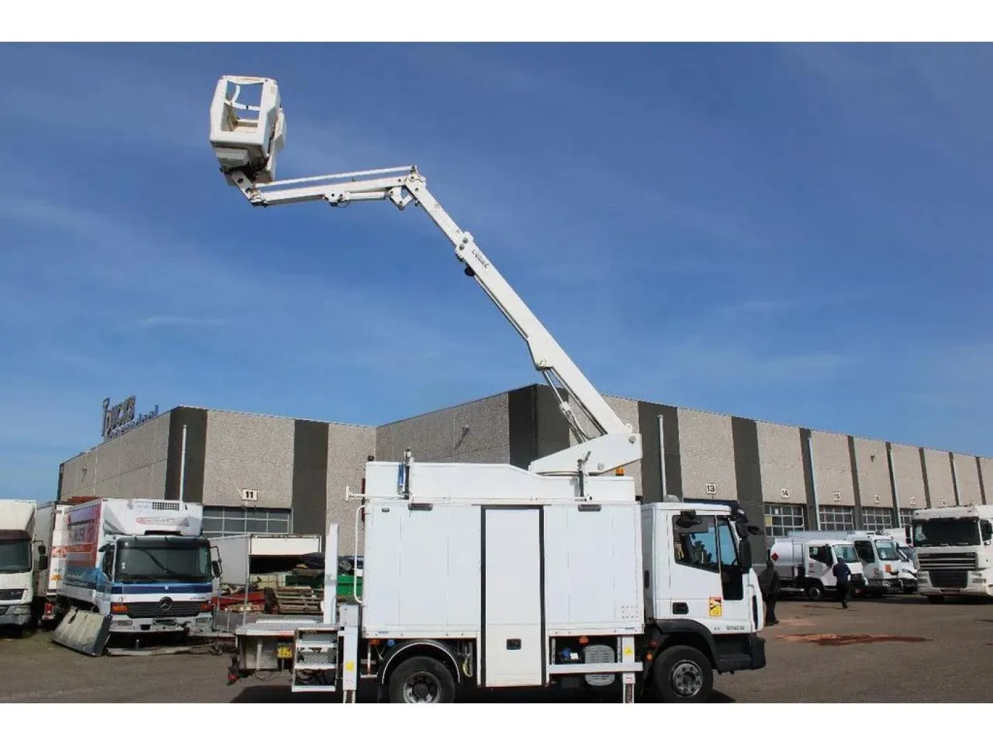 Iveco Eurocargo 120EL18 + COMET 14 METER + EURO 5 - 4