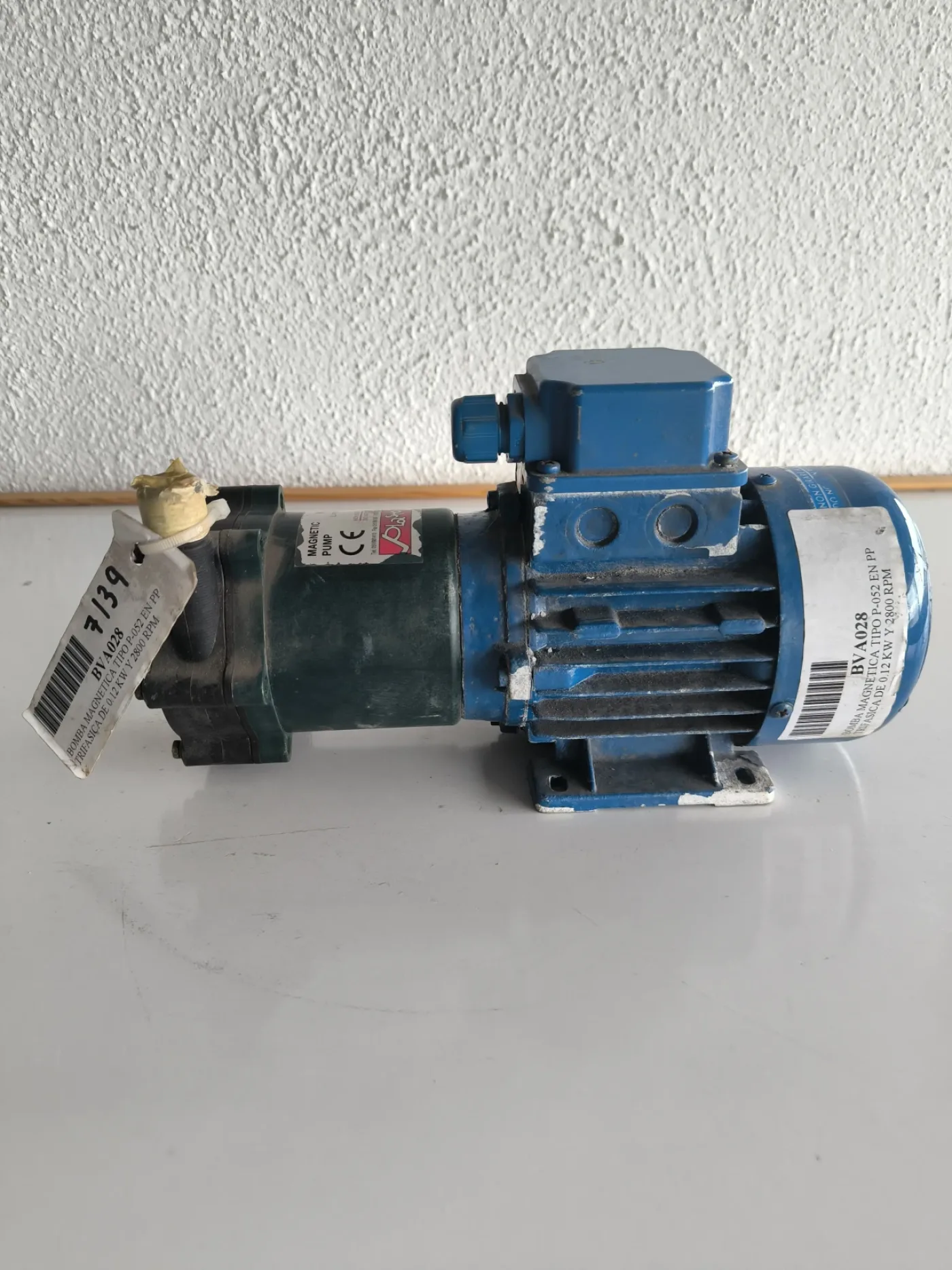 USED PLASTO MEC P052 MAGNETIC PUMP - 1