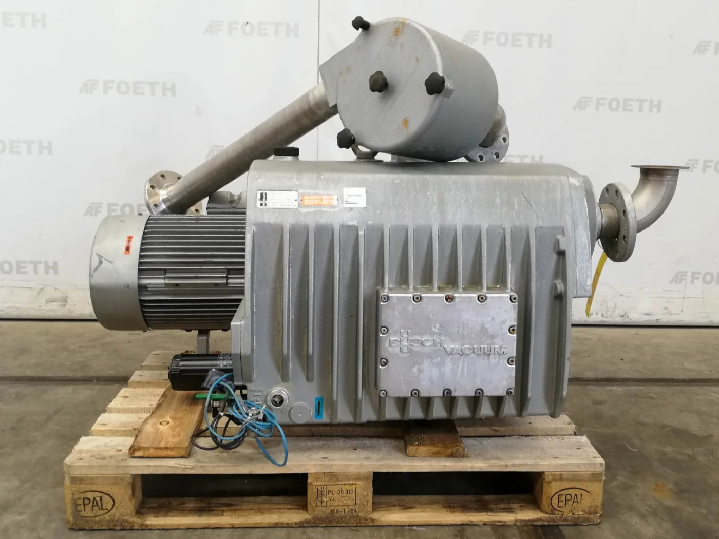 Busch RC0400B - Vacuum pump - 2