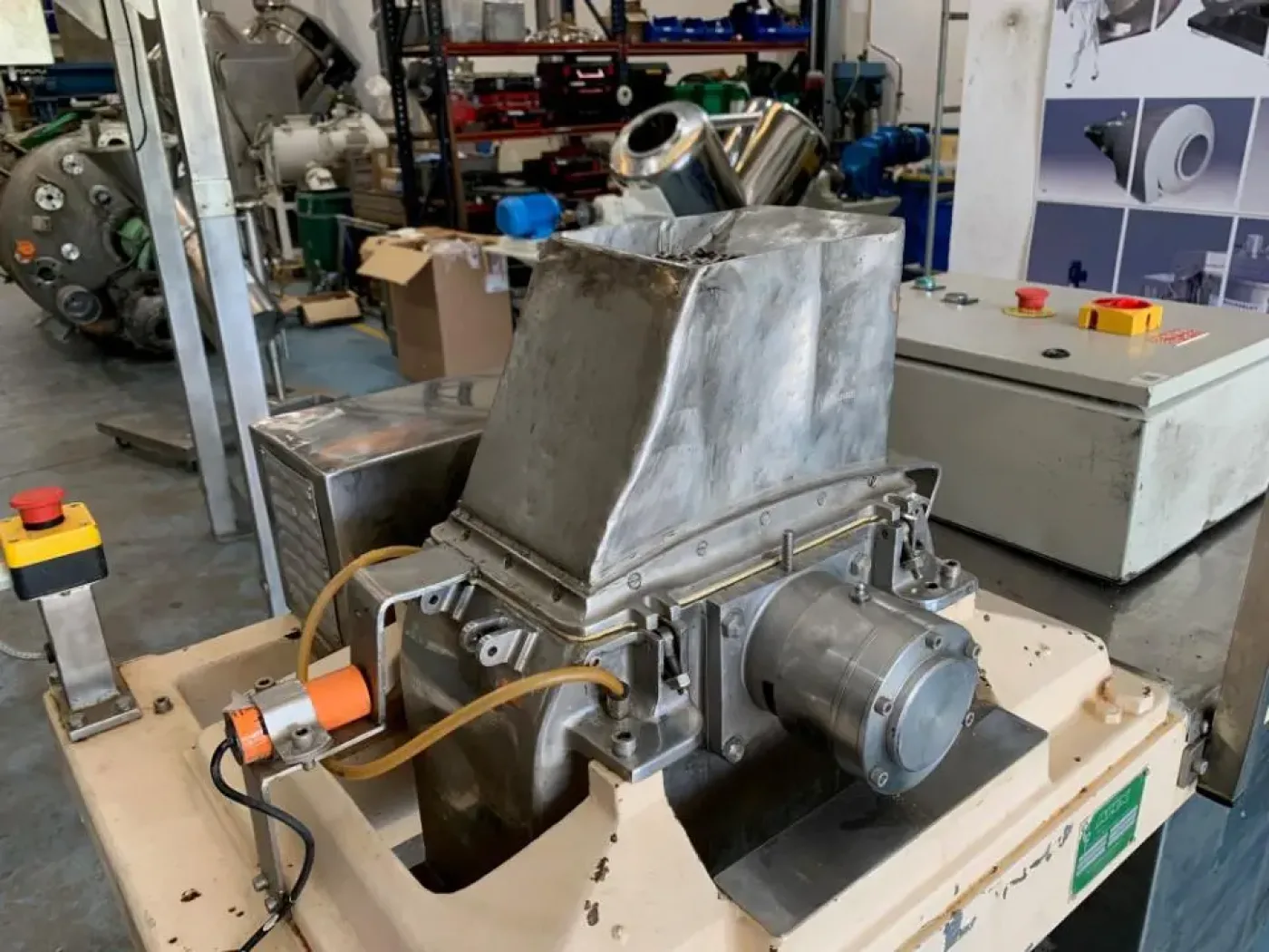 USED APEX 114-364 FIXED HAMMER MILL - 3