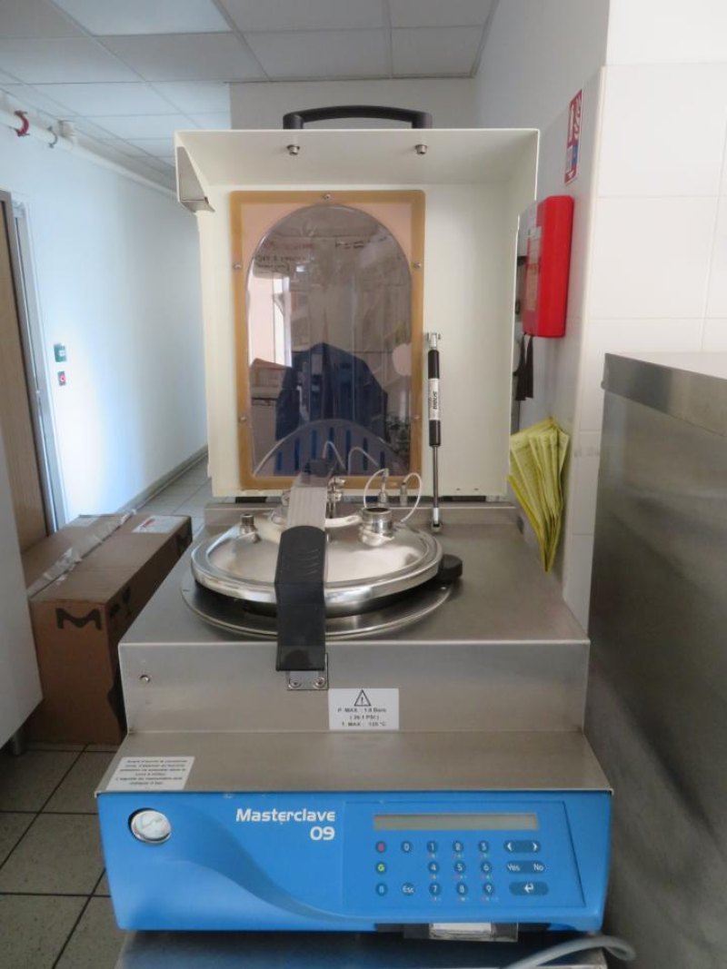 2010 AES Chemunex, S.A. AES Chemunex, S.A. AESAP1080 Masterclave 09 Autoclave- R and D