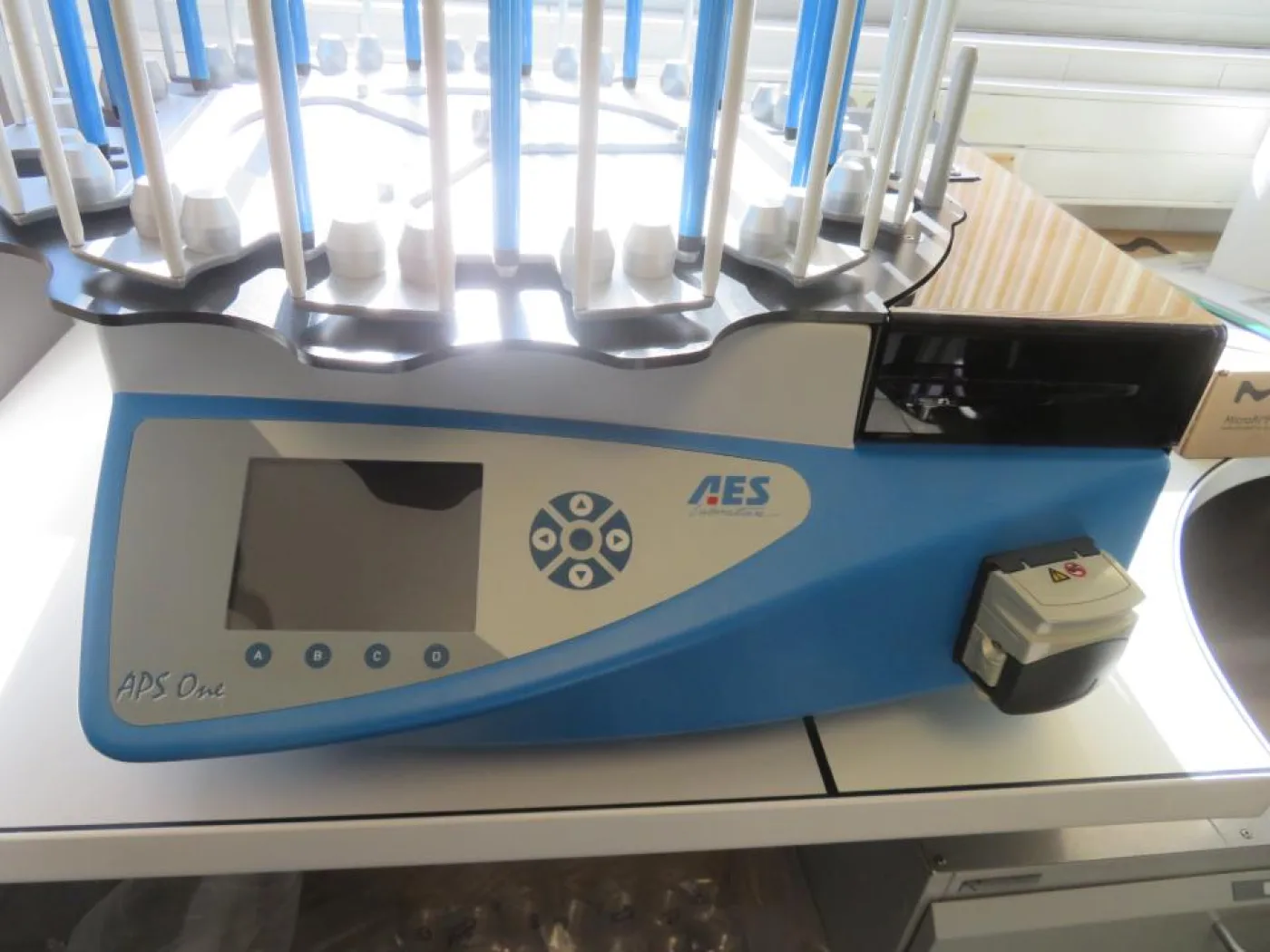 2017 BioMerieux BioMerieux APS One Automated Culture Media Plate Pouring System- R and D - 4