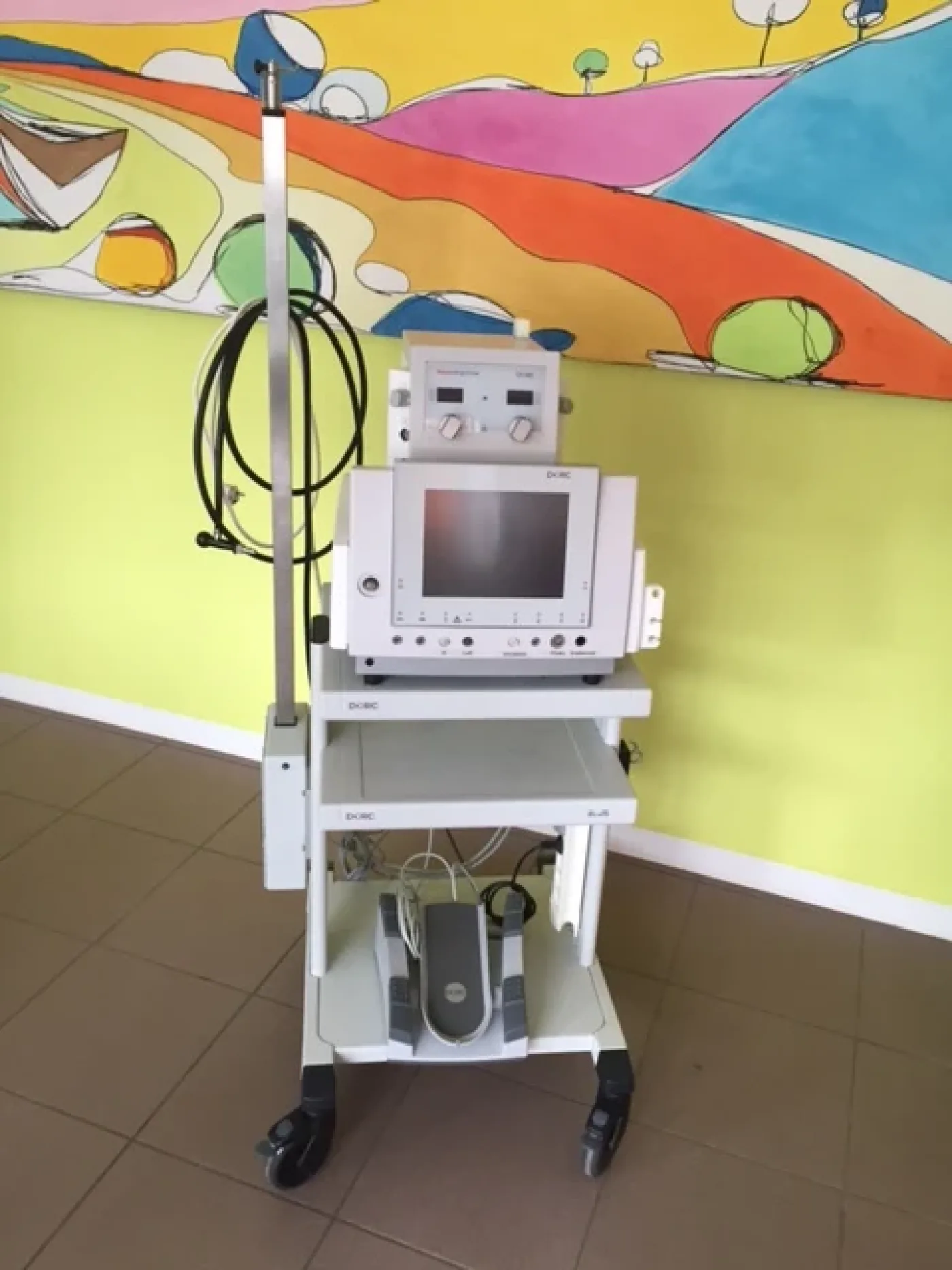 DORC Associate 2500 Kataraktsystem (Phaco und Vitrektomie) defekt - 1