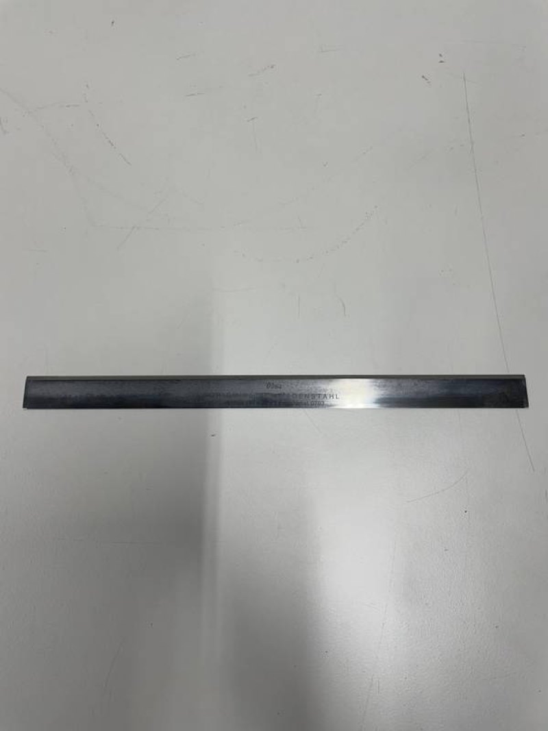 Set of 4 membrane knife blades