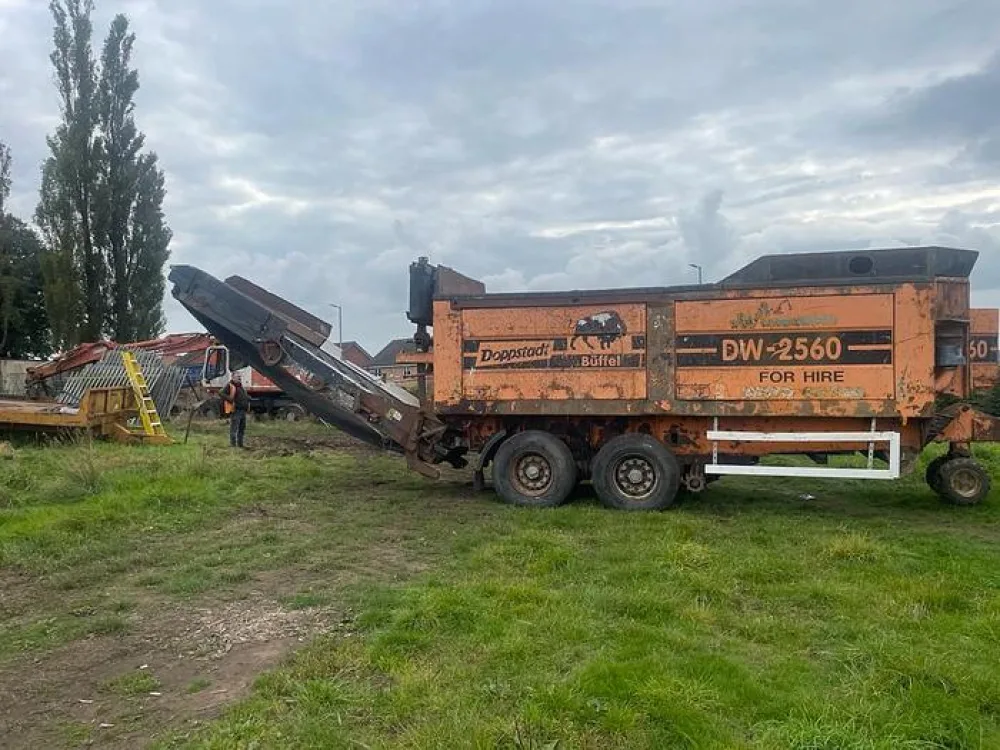 2002 Doppstadt DW 2560 Slow-speed Shredder
