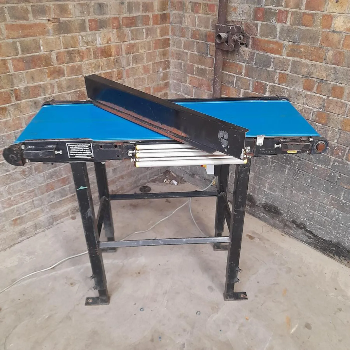 W J Murray Straight Conveyor - 1