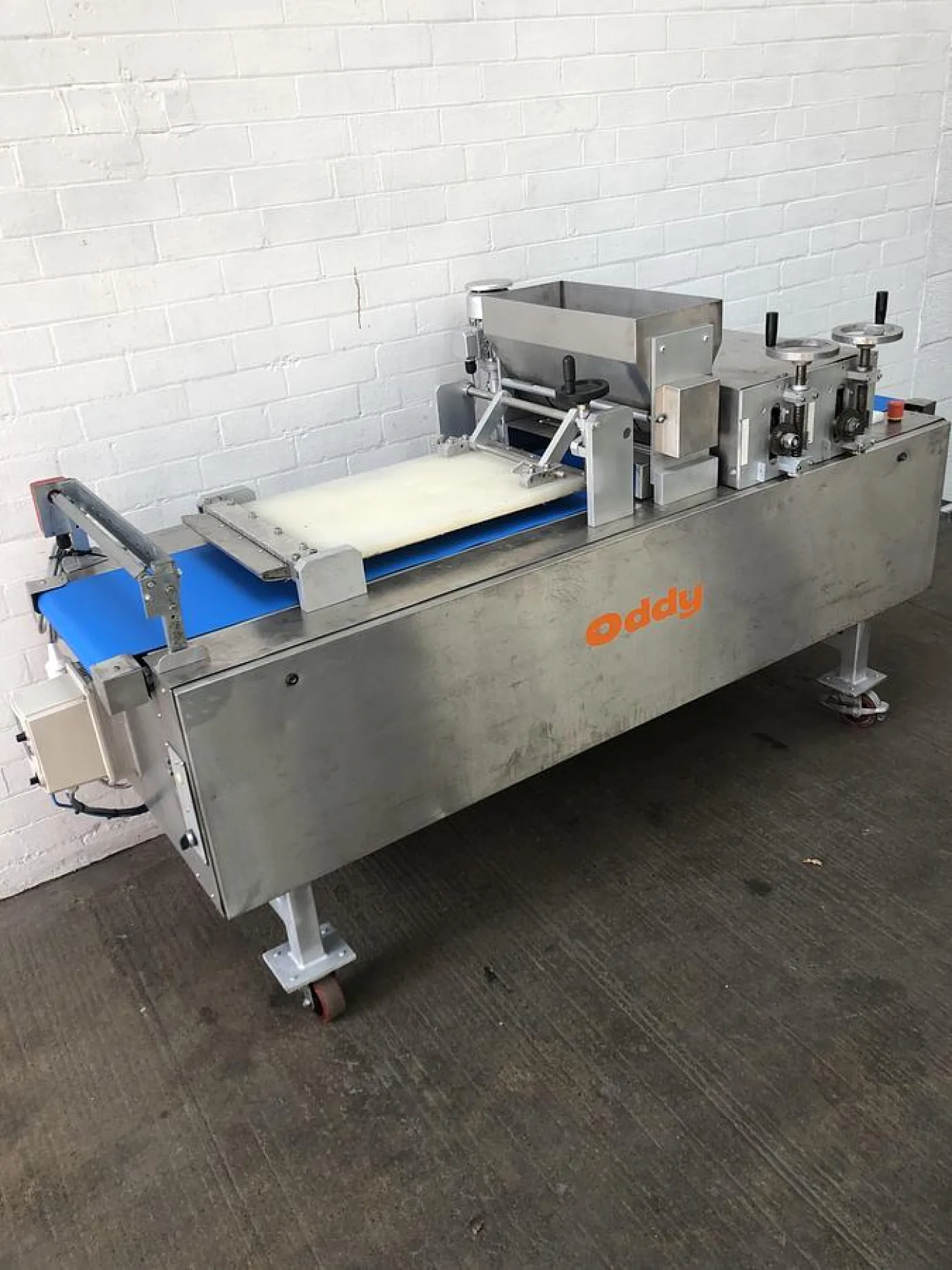 Oddy 2 Pocket Long Bed Pinner with New Belts Fitted - 2
